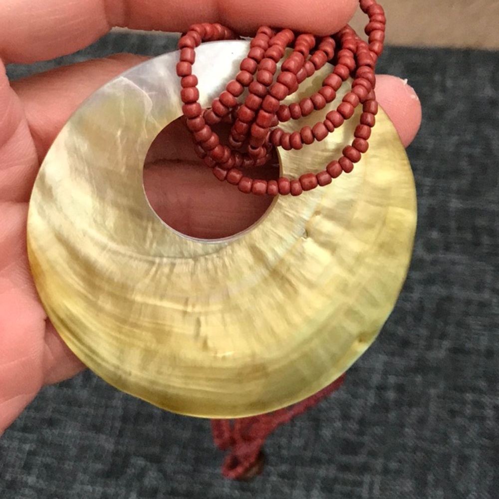 Multi Layered Round Shell Pendant Necklace